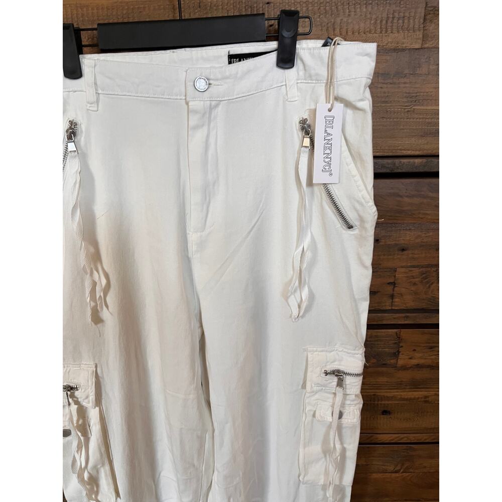 BlankNYC Women's White Cargo Pants Sz 31 NWT - Picture 5 of 14